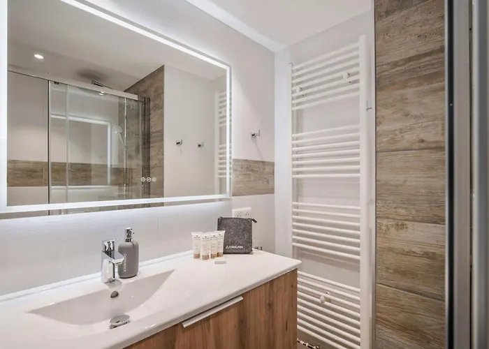 Duplex Familial Proche Pistes Avec Wifi Et Parking - Fr-1-563-163 Apartmán *