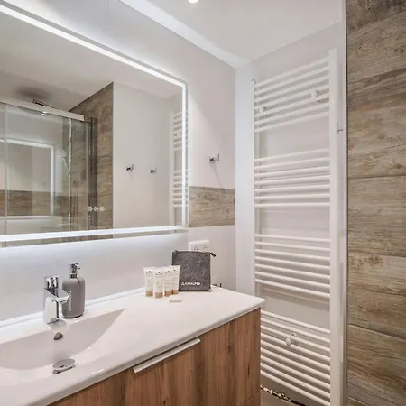 Duplex Familial Proche Pistes Avec Wifi Et Parking - Fr-1-563-163 Lägenhet *